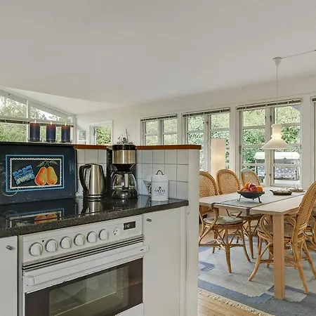 Two-bedroom Holiday In * Vig