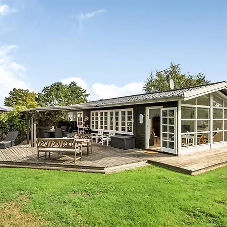 Two-bedroom Holiday In Holiday home Vig